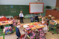 /album/prvy-den-v-skole/img-0516-jpg/